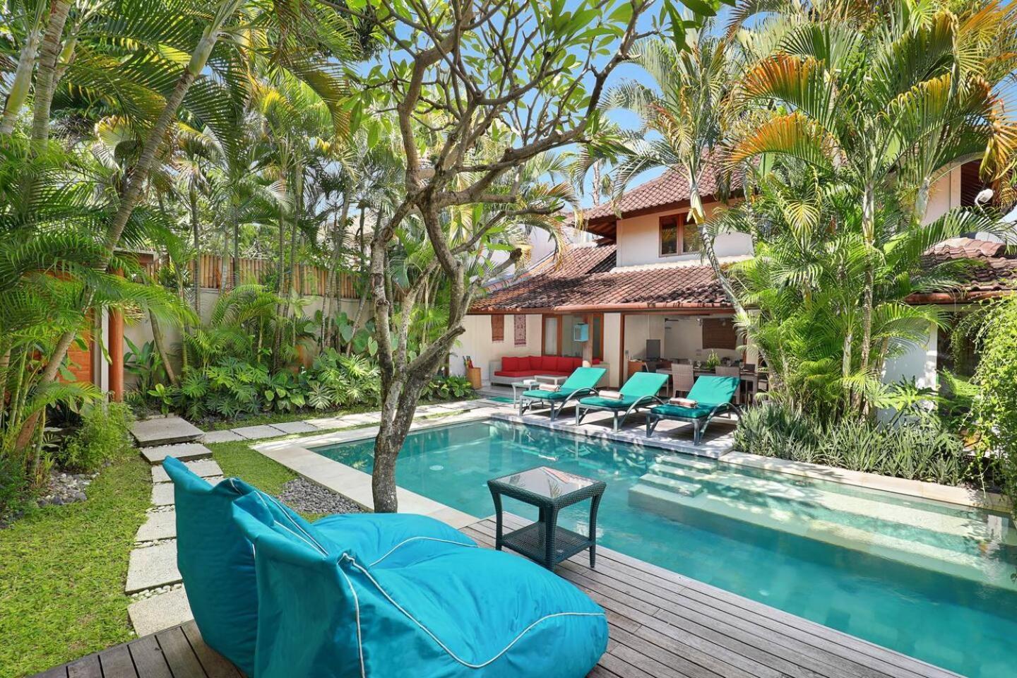 Super Value 4 Bedroom, Walk To Bintang Supermarket Seminyak Eksteriør billede