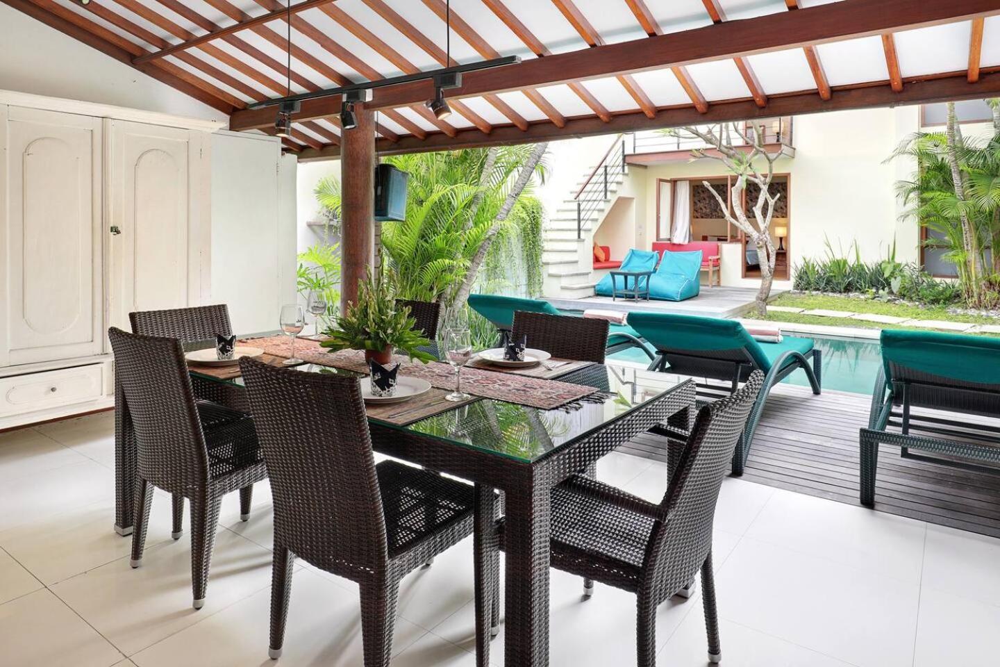 Super Value 4 Bedroom, Walk To Bintang Supermarket Seminyak Eksteriør billede