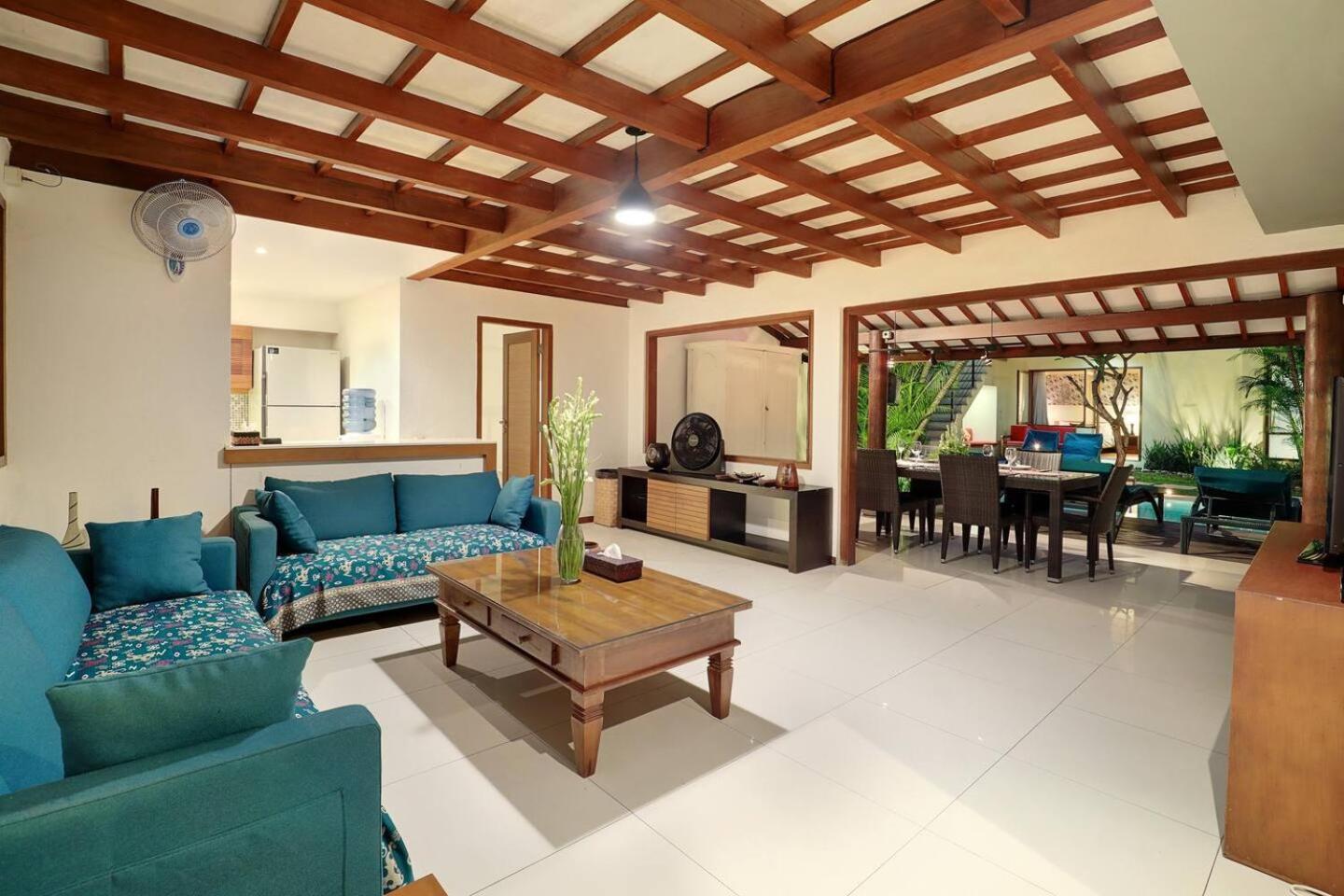 Super Value 4 Bedroom, Walk To Bintang Supermarket Seminyak Eksteriør billede